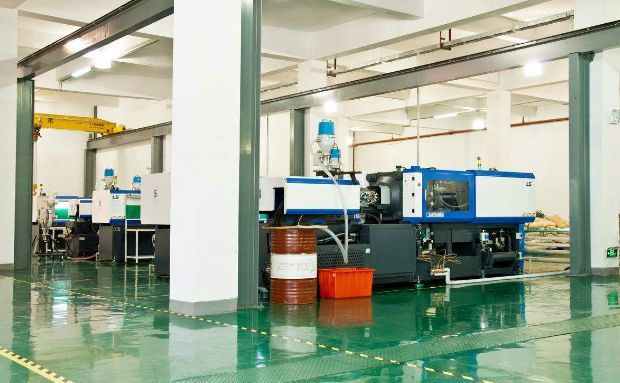 注塑模具成型制品，如果表面有裂紋該如何解決？