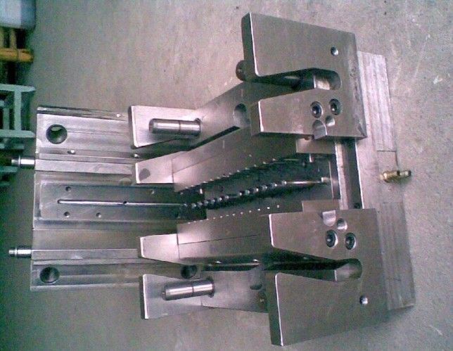 深圳模具廠,什么是注塑模具？