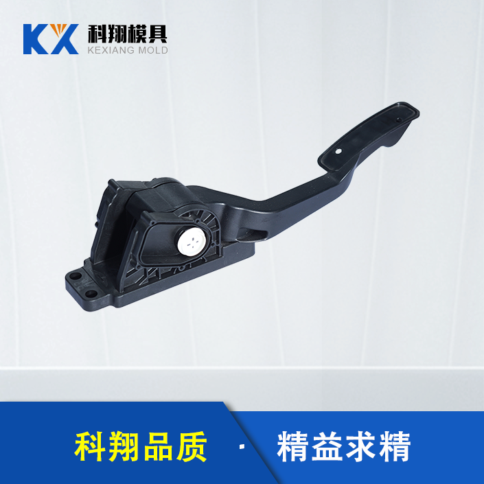 塑膠模具是什么？塑膠模具對(duì)比塑料模具有什么區(qū)別？