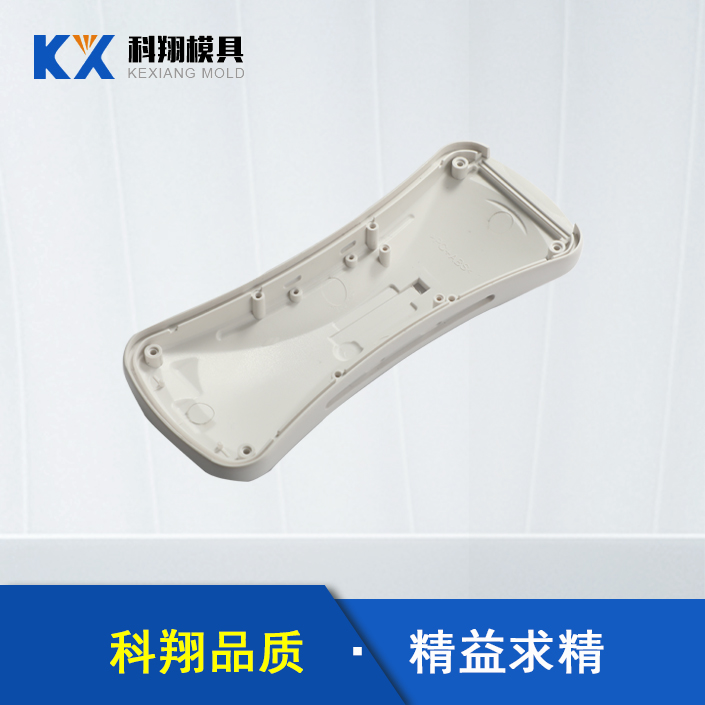 塑膠模具模頭十分重要，注塑模具模頭應(yīng)該怎么安裝？